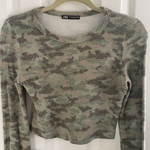 zara cropped light sweater , camo print, super soft and cozy.